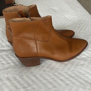 Madewell Tan Leather Ankle Boot with Side Zip